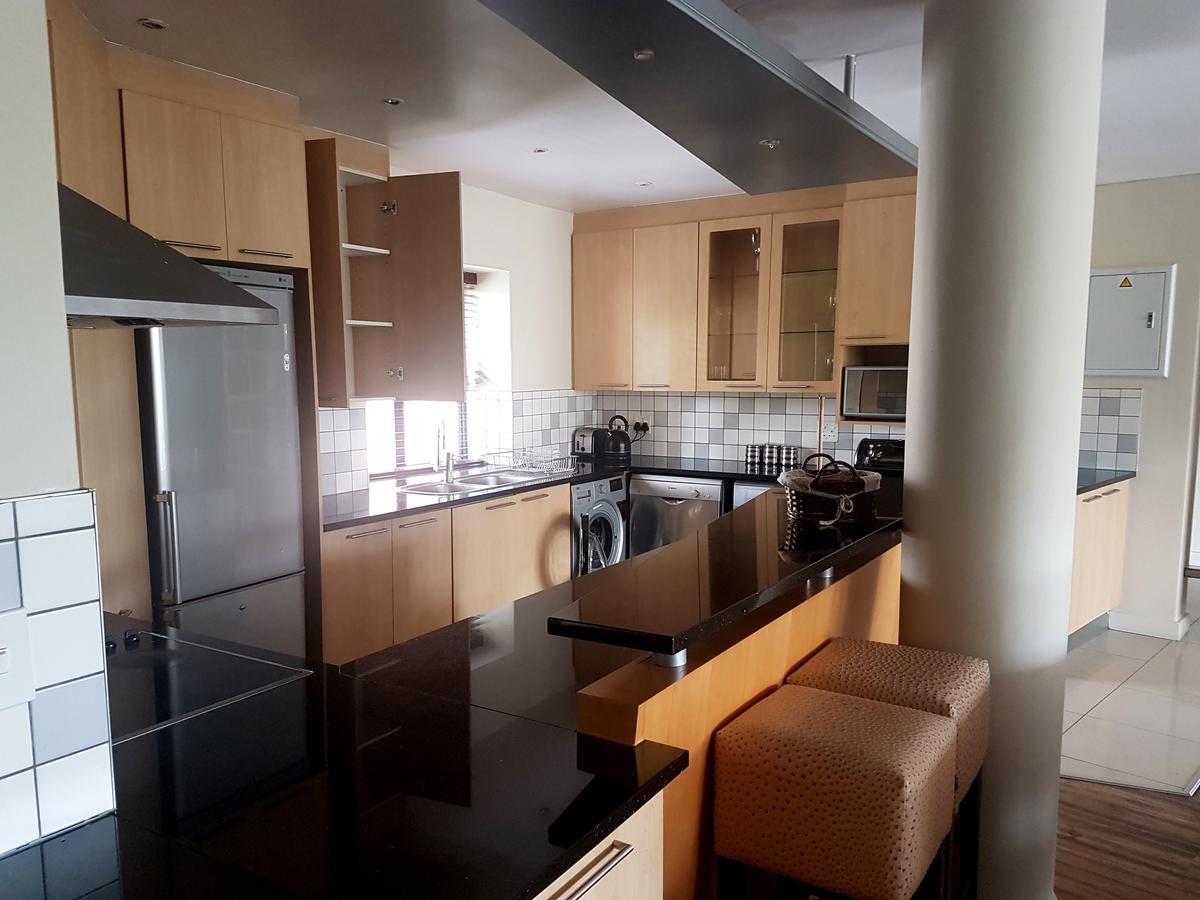 Weom Apartments Sandton Exterior photo