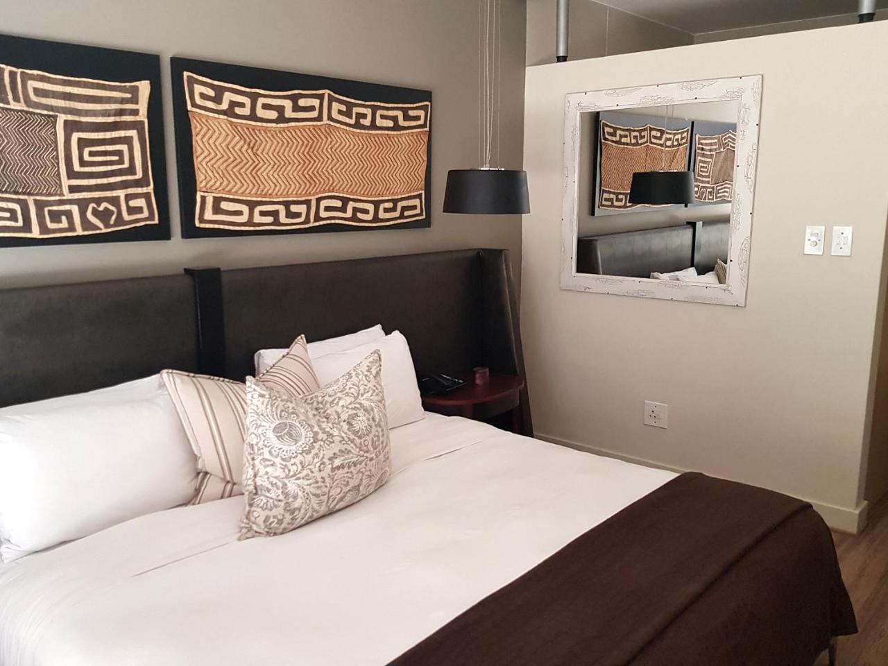 Weom Apartments Sandton Exterior photo